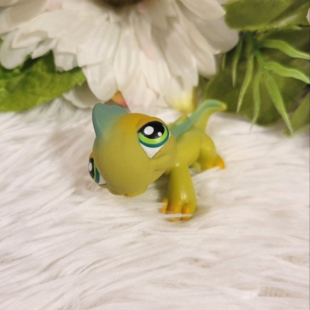 2/$10 Littlest Pet Shop Authentic LPS #254 Green Iguana Lizard Green Eyes